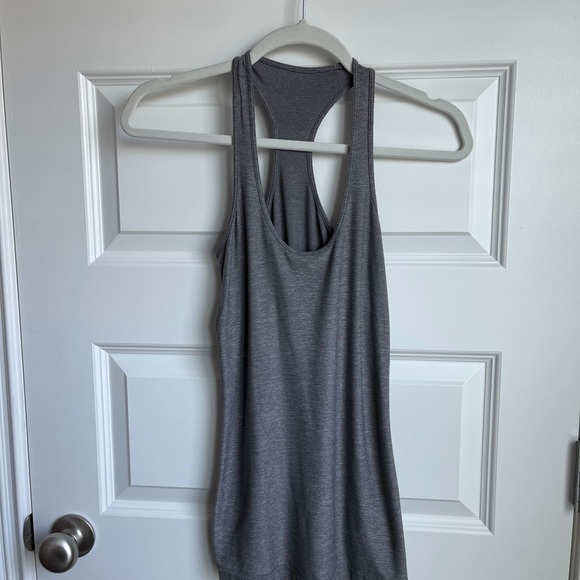 Lululemon heathered grey tank top - Picture 5 of 8